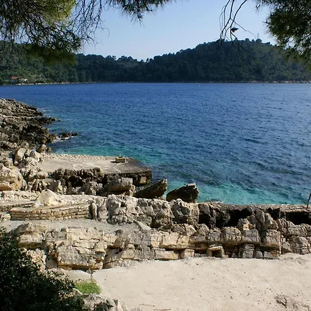 With A Parking Space Brna, Korcula - 9188 Апартаменты Смоквица