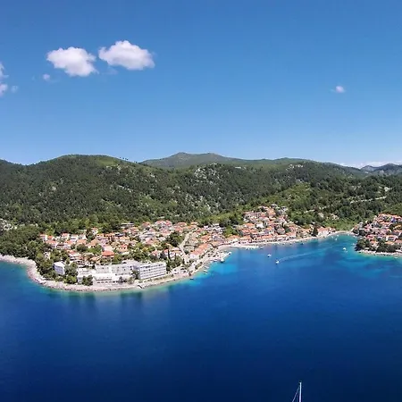 Apartments With Parking Space Brna, Korcula - 9188 *