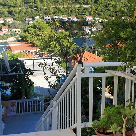 Apartman Apartments With Parking Space Brna, Korcula - 9188 *