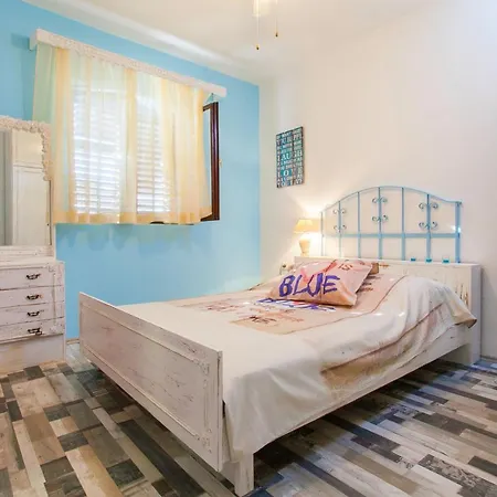 Apartments With Parking Space Brna, Korcula - 9188 Smokvica (Korcula)