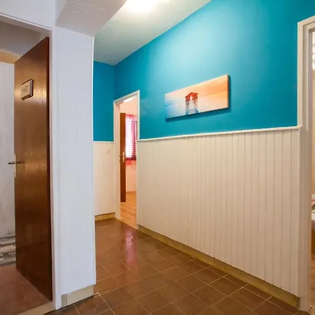 Apartman Apartments With Parking Space Brna, Korcula - 9188 Smokvica (Korcula)